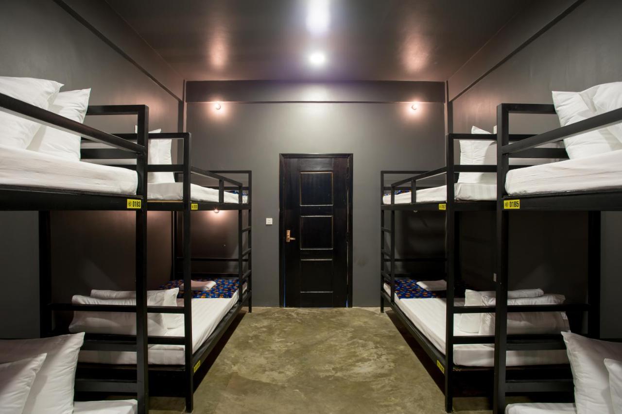 White Rabbit Hostel Siem Reap Exterior foto